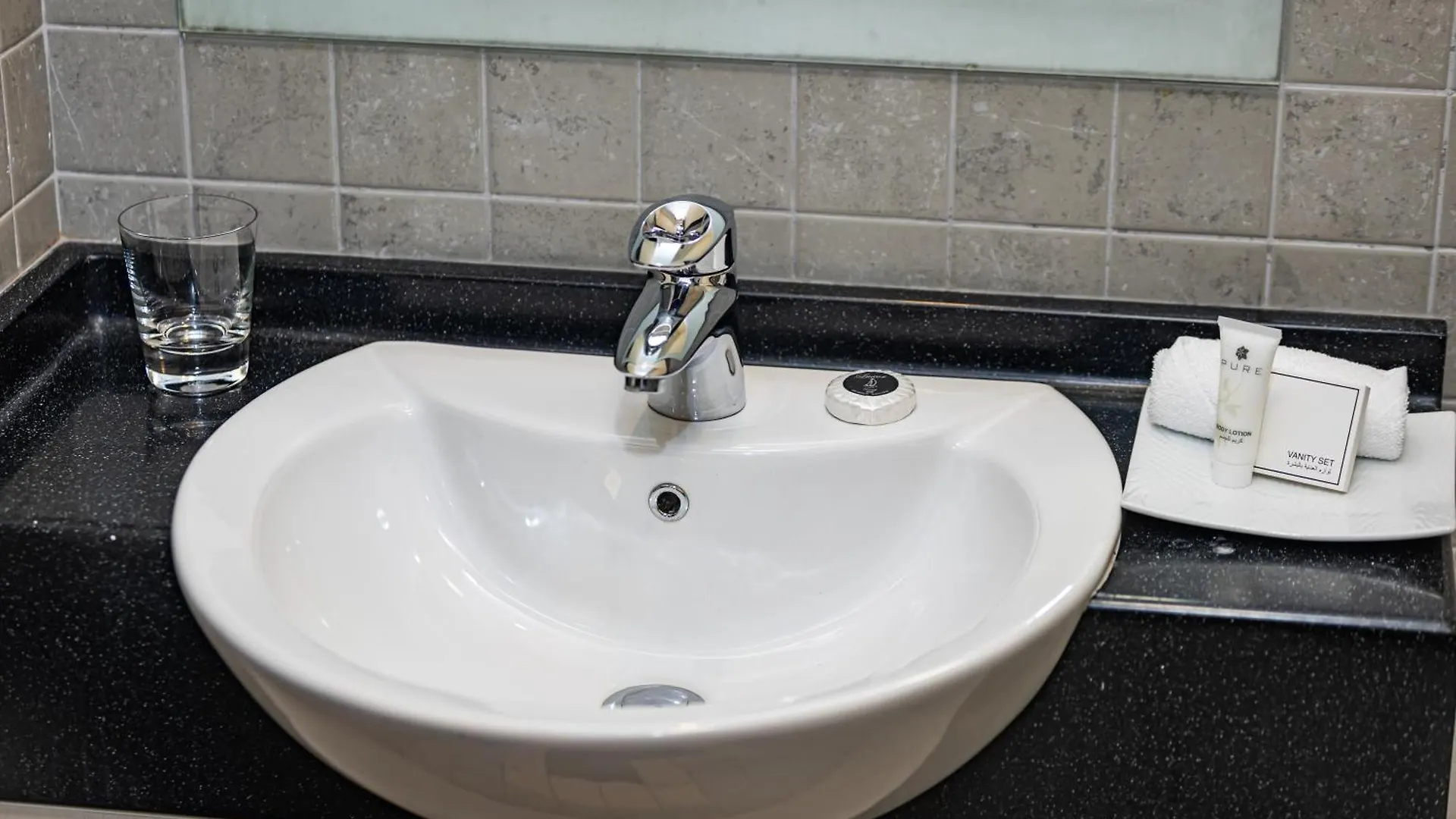 דובאי Carlton Downtown Hotel