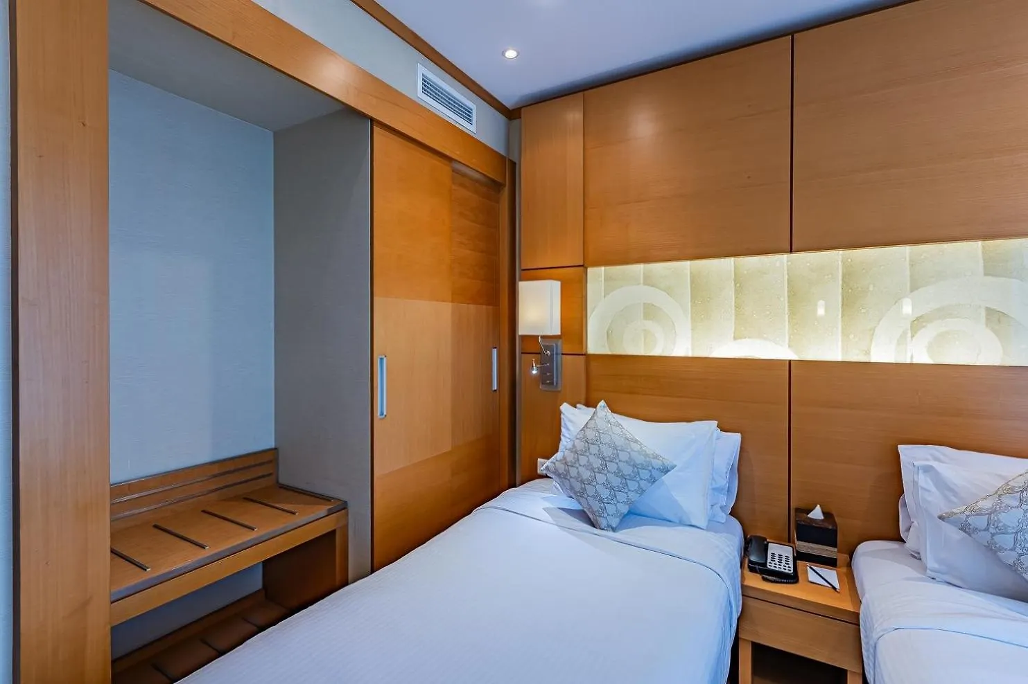 דובאי Carlton Downtown Hotel איחוד האמירויות הערביות